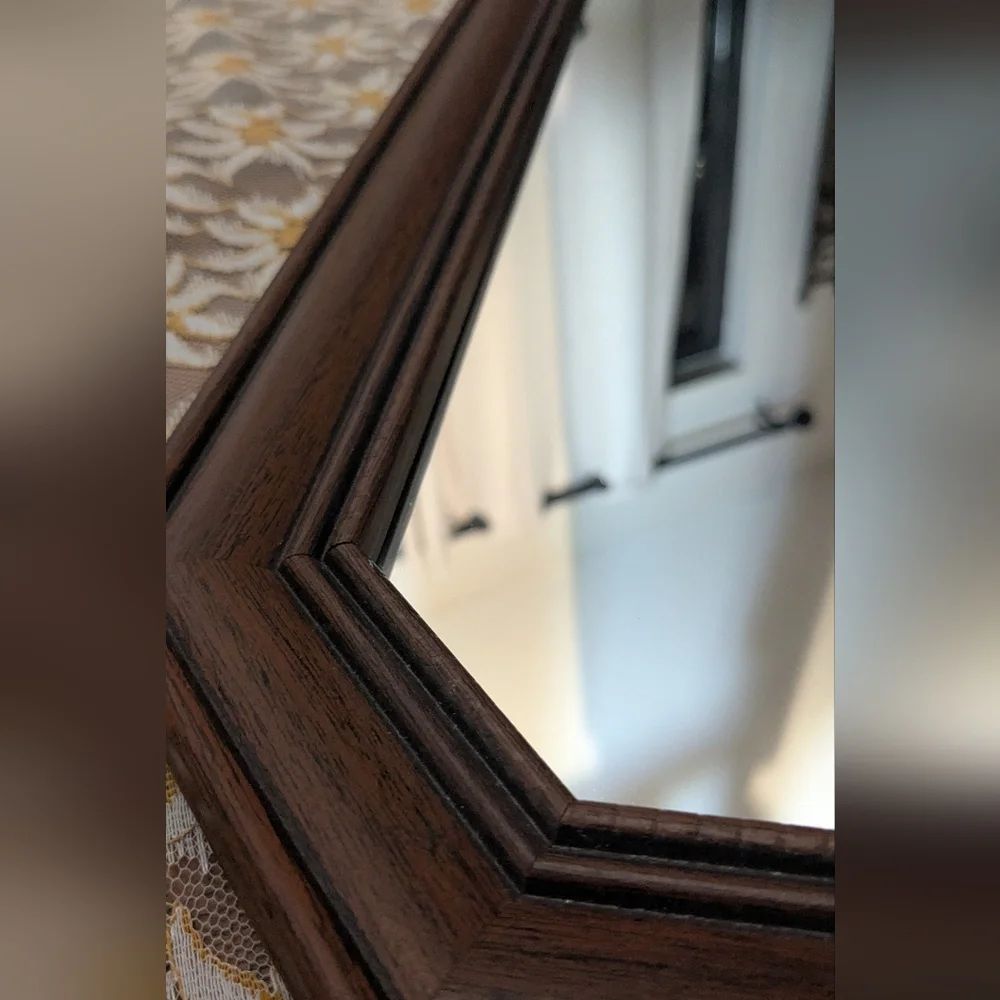 VINTAGE Home Interiors BROWN WOOD FRAMED WALL MIRROR OCTAGON